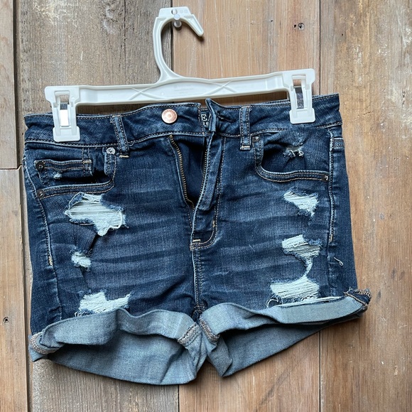 American Eagle Outfitters Pants - American Eagle Super High-Rise Shortie